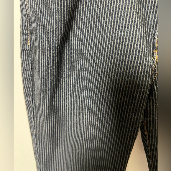 ANGRY RABBIT NAVY BLUE & GREY STRIPED SKINNY LEGGED JEANS. SIZE 27 (US SIZE 4) - Picture 2 of 6